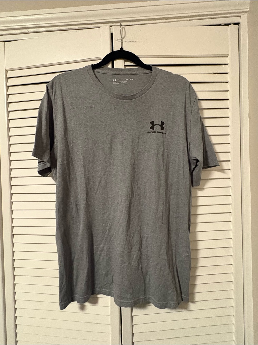 LG Gray Short-Sleeve Crew Neck T-Shirt with Logo